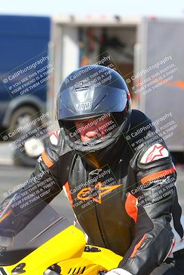 media/Apr-10-2022-SoCal Trackdays (Sun) [[f104b12566]]/Around the Pits/